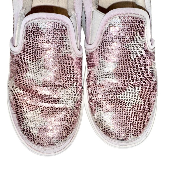 UGG Caplan sequin STAR Suede SLIP ON sneakers GIRL’s shoes  size 1 - Picture 9 of 16